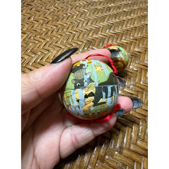 Vintage Hand-Painted Wooden Nesting Ball Set With String & Cat Motif - Picture 7 of 12